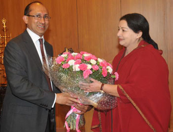 Australian High Commissioner Peter Varghese called on the Tamil Nadu Chief Minister Jayalalithaa at the Secretariat on March 27, 2012