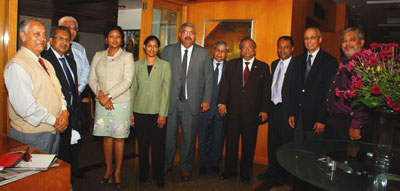 Trinidad and Tobago delegation with IATO members