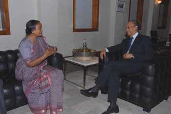 Lok Sabha Speaker calls on President Sir Aneerood Jugnauth on January 18, 2010.