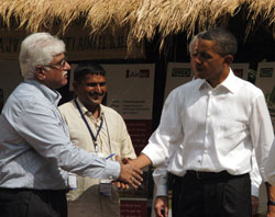 Obama at Iffco Sanchar stall