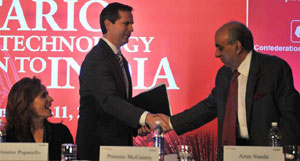 Premier is joined by Arun Nanda, Vice Chairman, CII Western Region and Executive Director of Mahindra Mahindra