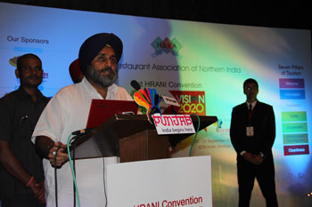 Sukhbir Singh Badal inaugurates HRANI convention in Amritsar
