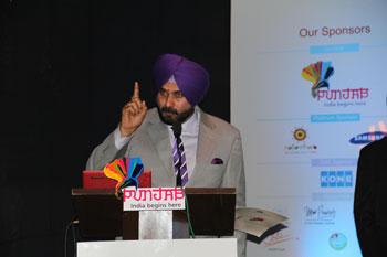 Sukhbir Singh Badal inaugurates HRANI convention in Amritsar