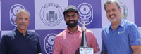 Champion Arjun Prasad (centre) receives the trophy and cheque from R Gopinath, President, Coimbatore Golf Club (left) and Amandeep Johl, CEO, PGTI (right).
